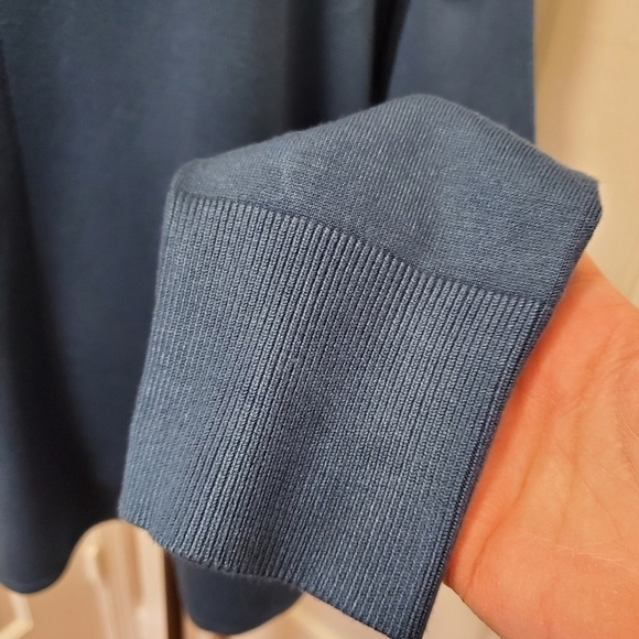 Ellen Tracy Slate Blue Knit Pullover Size 1X, classic, casual - Picture 9 of 10